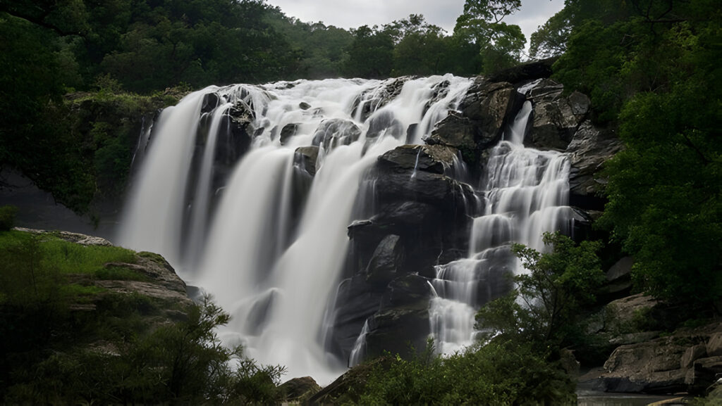 Toovanam-Water-falls